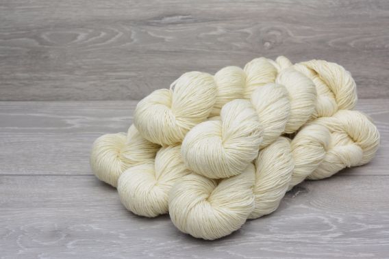 4ply Superwash Polwarth Wool Yarn 5 x 100gm Pack