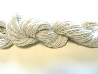 DK 92% Merino Wool 5% Lurex 3% Nylon