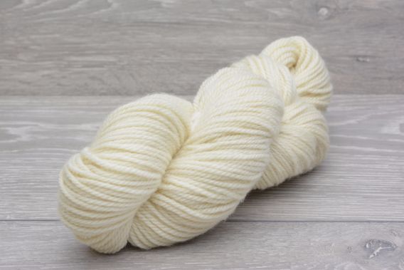 Aran 100% Superwash Bluefaced Leicester Wool Yarn 100gm Hank