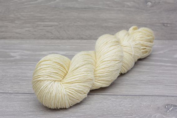 DK 100% Superwash Bluefaced Leicester Wool Yarn 100gm Hank