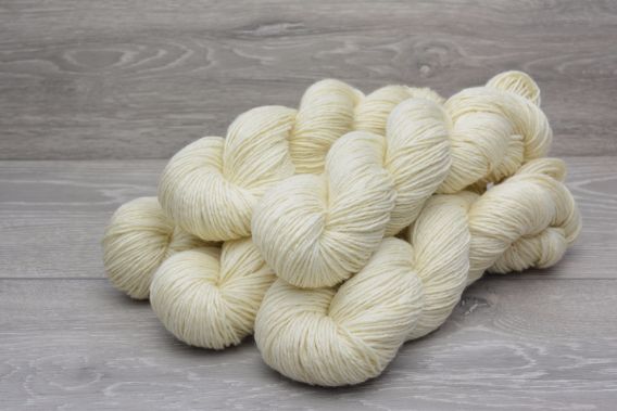 DK Superwash Polwarth Wool Yarn 5 x 100gm Pack