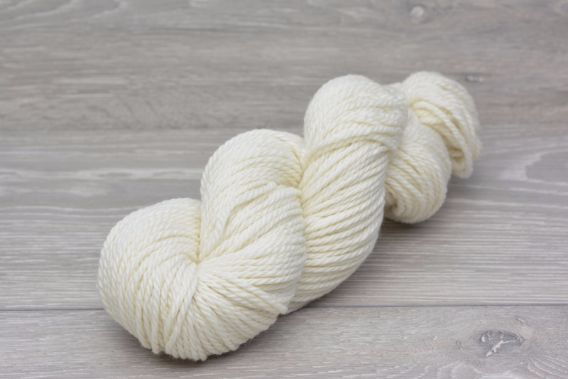 Aran Non Superwash Extrafine (19.5 micron) Merino Wool Yarn 100gm Hank