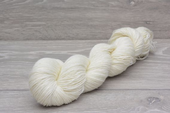 Coral Reef 100g Superwash Merino Nylon sock yarn